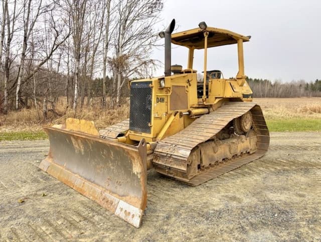 Image of Caterpillar D4H-LGP equipment image 1