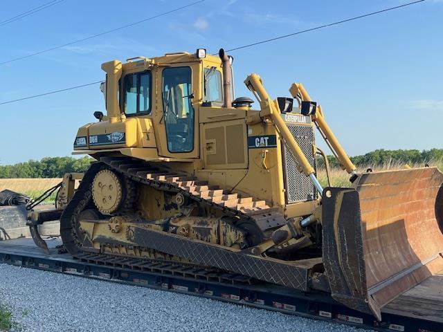 Image of Caterpillar D6H II equipment image 1