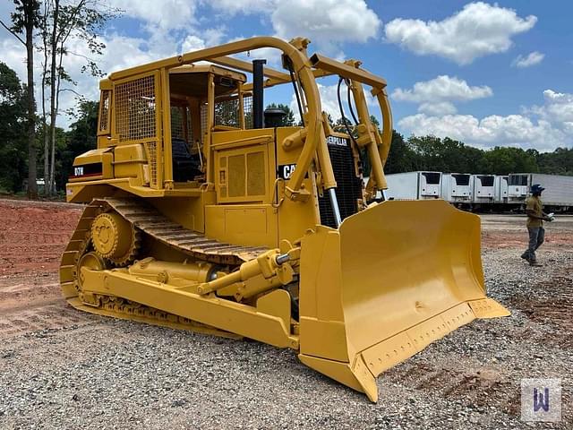 Image of Caterpillar D7H equipment image 2