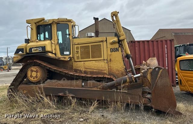Image of Caterpillar D8N equipment image 1