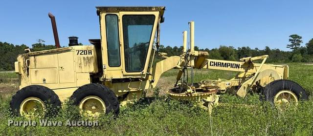 Image of Champion 720A equipment image 3