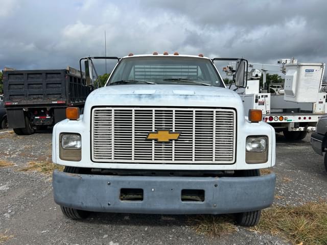 Image of Chevrolet C60 equipment image 2