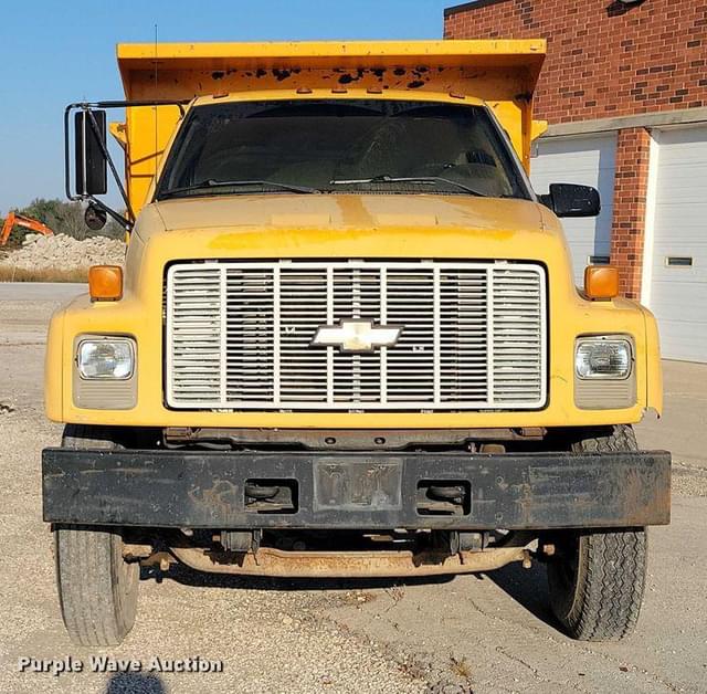 Image of Chevrolet C5500 equipment image 1