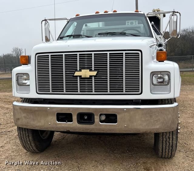 Image of Chevrolet Kodiak C6500 equipment image 1