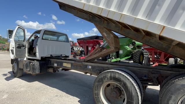 Image of Chevrolet Kodiak C7500 equipment image 3