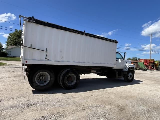 Image of Chevrolet Kodiak C7500 equipment image 1