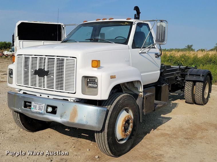 1991 Chevrolet Kodiak Equipment Image0
