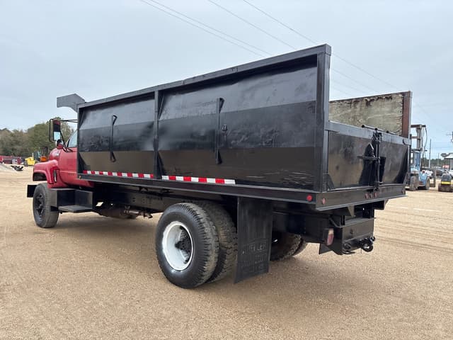 Image of Chevrolet Kodiak equipment image 3