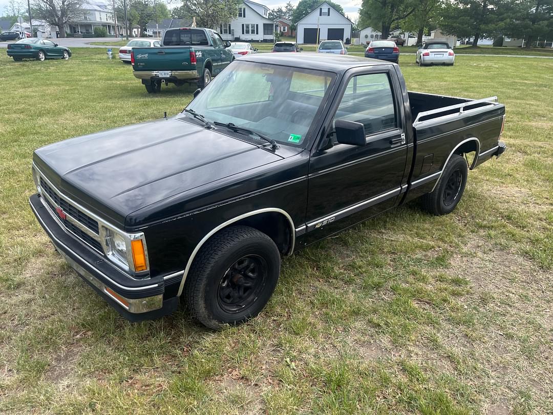 Image of Chevrolet S10 Primary image