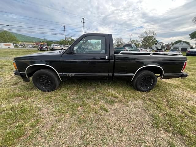 Image of Chevrolet S10 equipment image 1