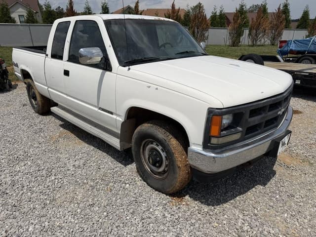 Image of Chevrolet 2500 equipment image 2