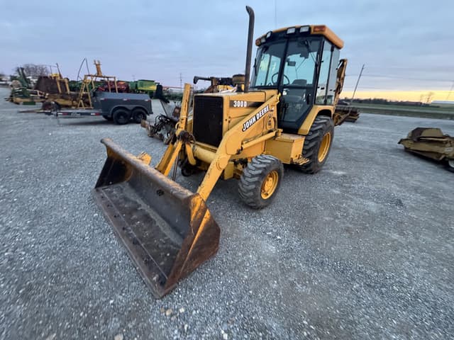 Image of John Deere 300D equipment image 1
