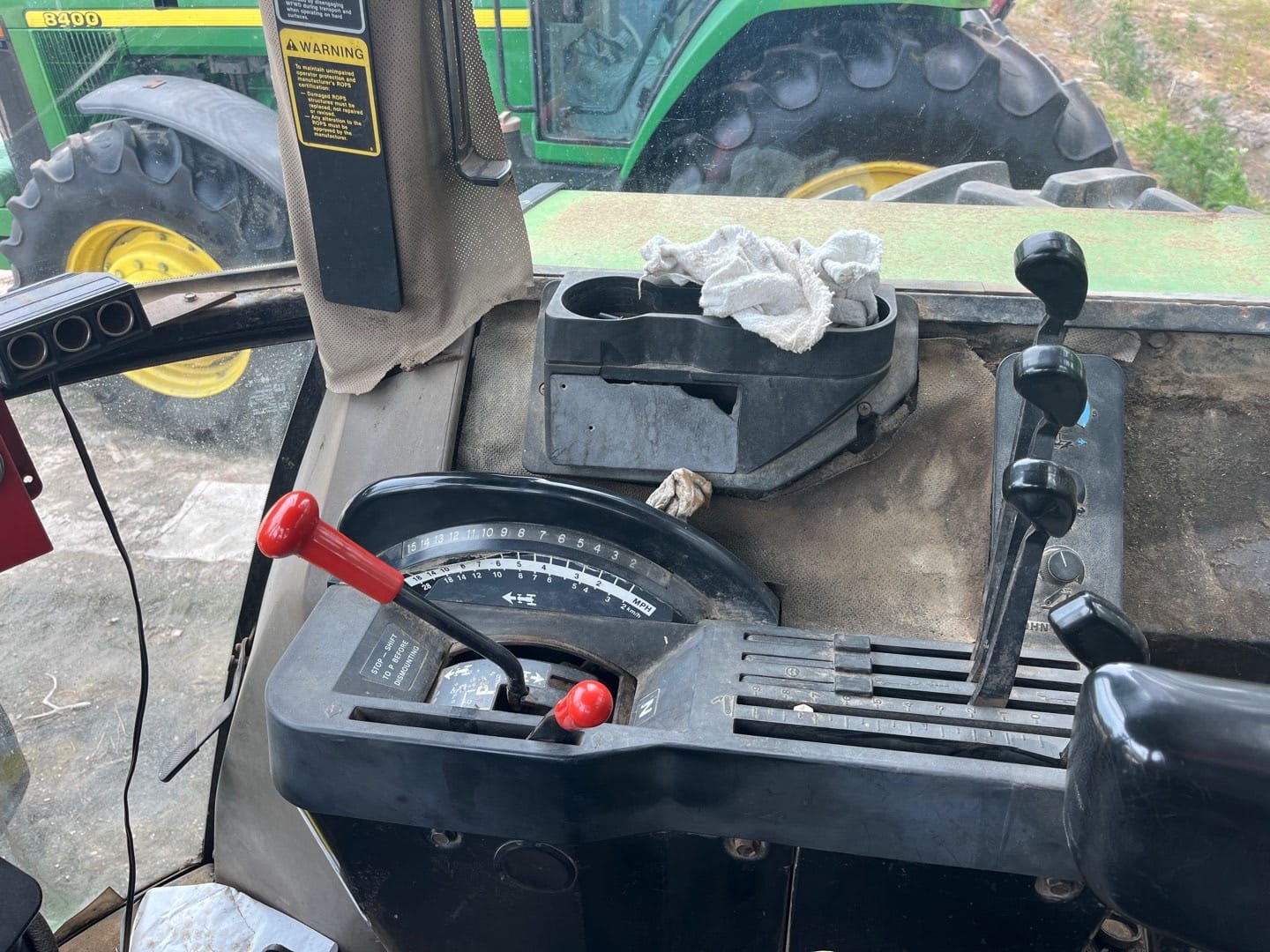 1991 John Deere 4955 Equipment Image0