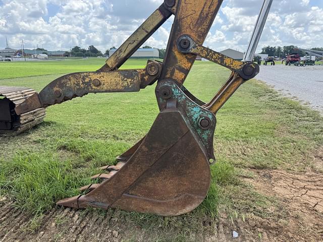 Image of John Deere 690D-LC equipment image 4