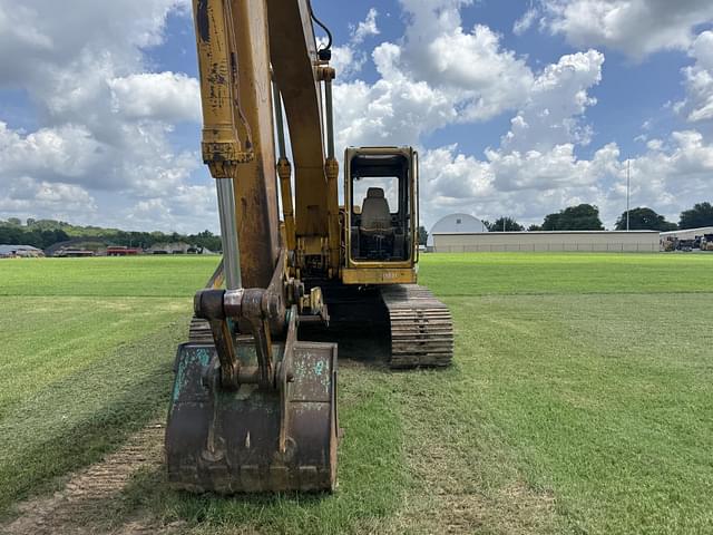 Image of John Deere 690D-LC equipment image 1