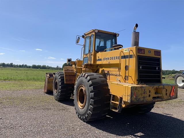 Image of John Deere 744E equipment image 4