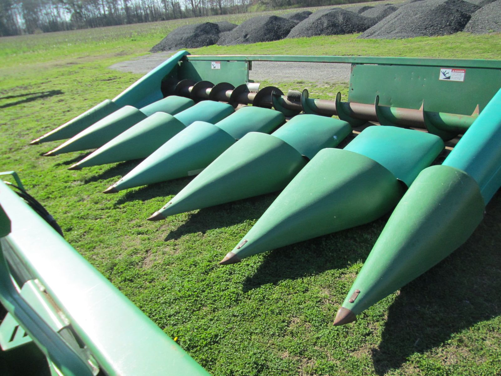 1991 Deere 843 Image