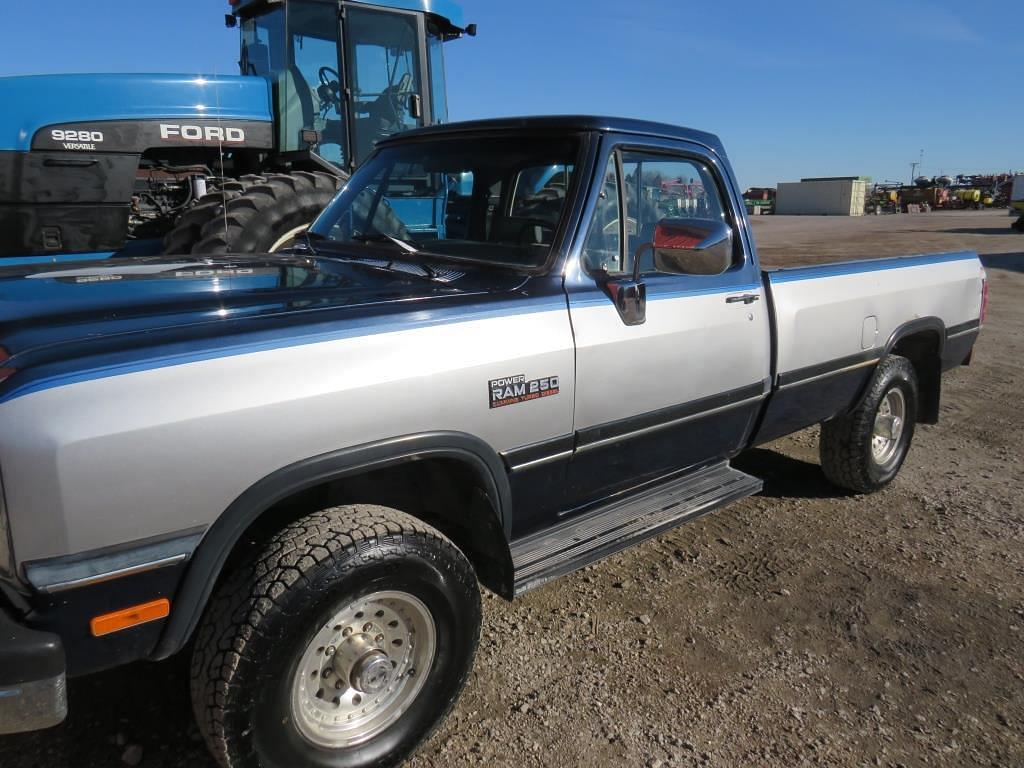 Image of Dodge Ram 250 Primary image