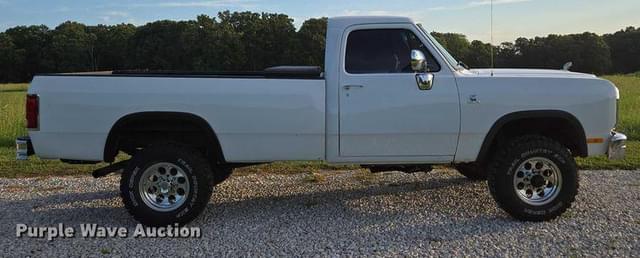 Image of Dodge Ram 250 equipment image 3