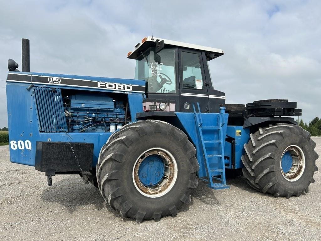 1991 Ford 1156 Equipment Image0