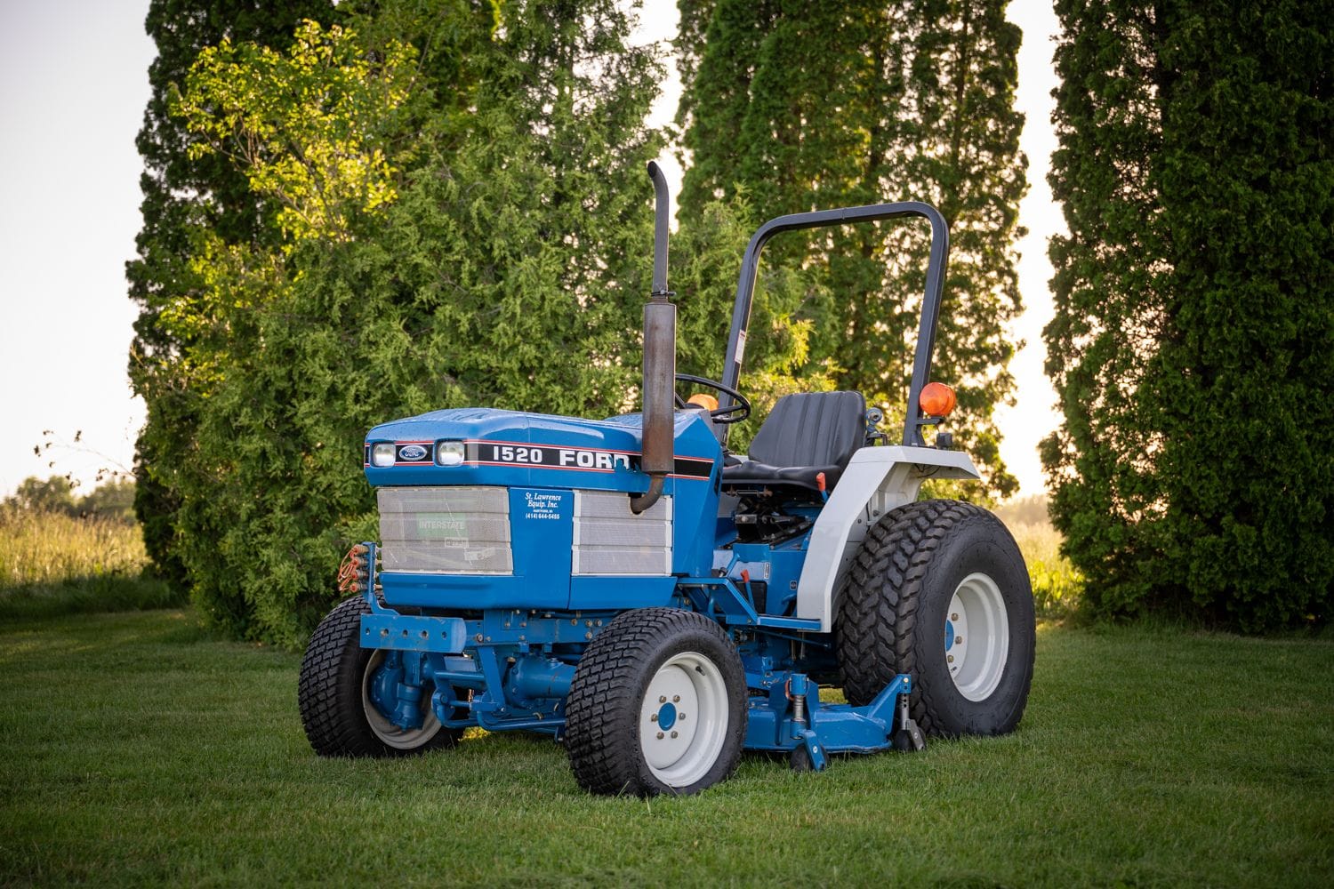 SOLD - 1991 Ford 1520 Tractors with 493 Hrs | Tractor Zoom