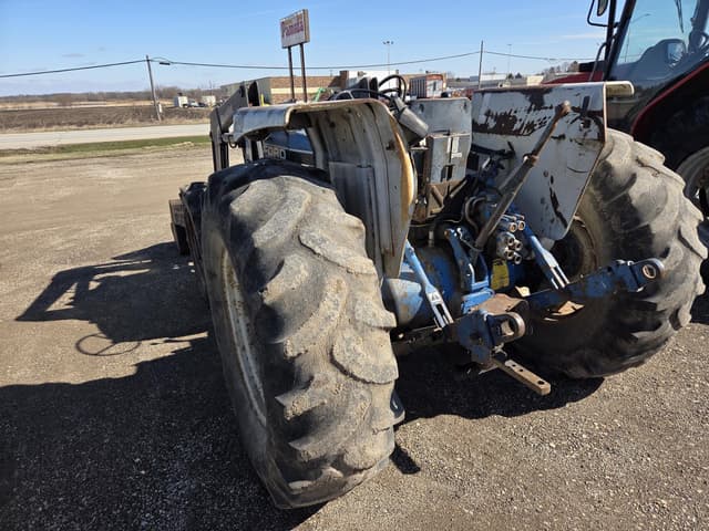 Image of Ford 4630 equipment image 2
