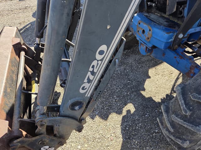 Image of Ford 4630 equipment image 4