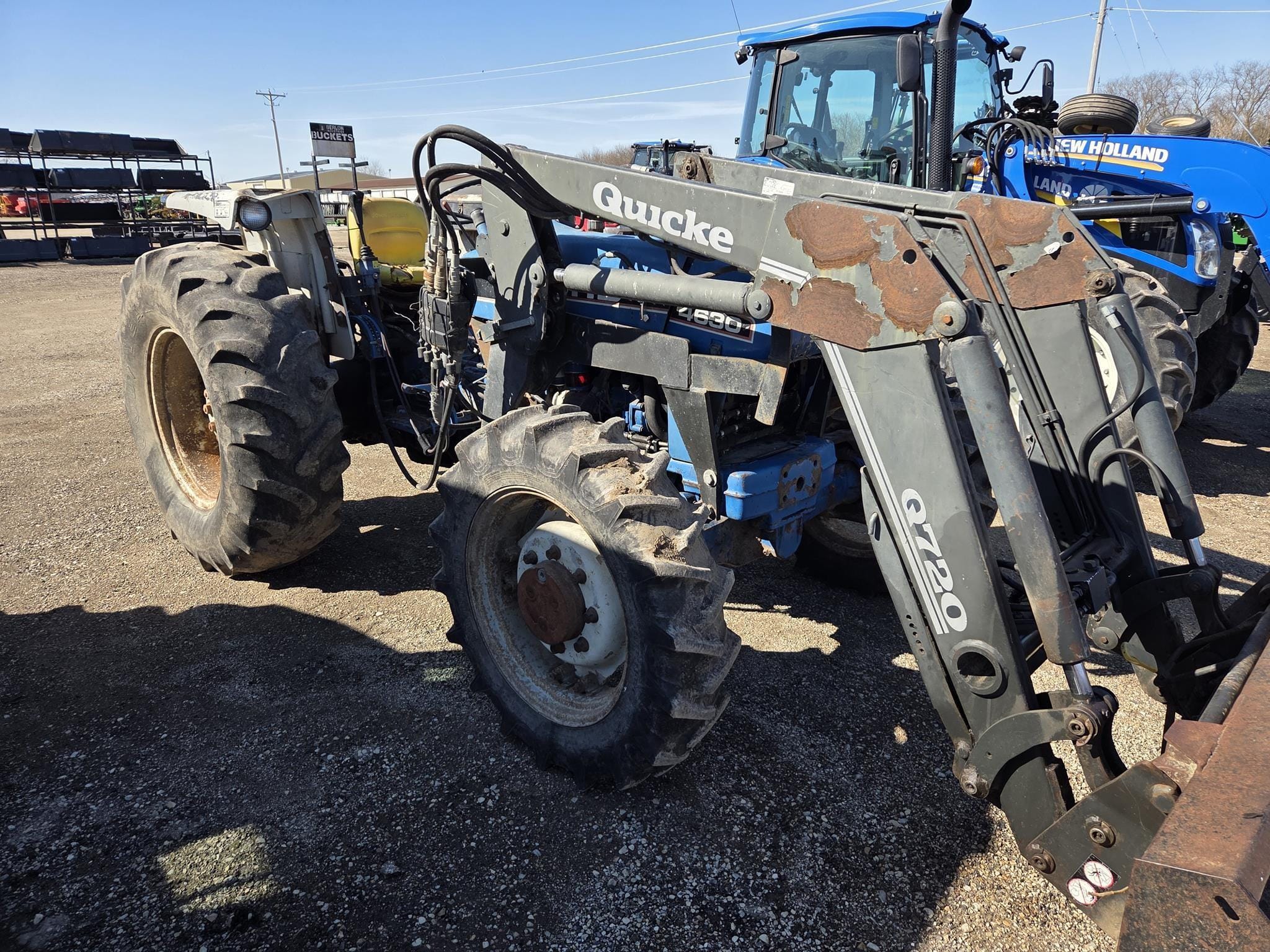 1991 Ford 4630 Equipment Image0