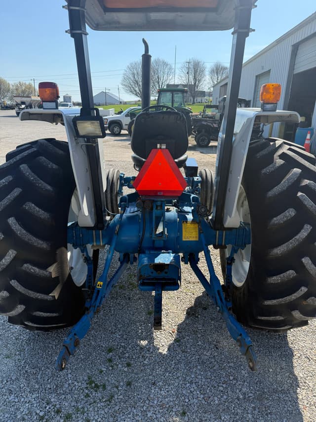 Image of Ford 4630 equipment image 3