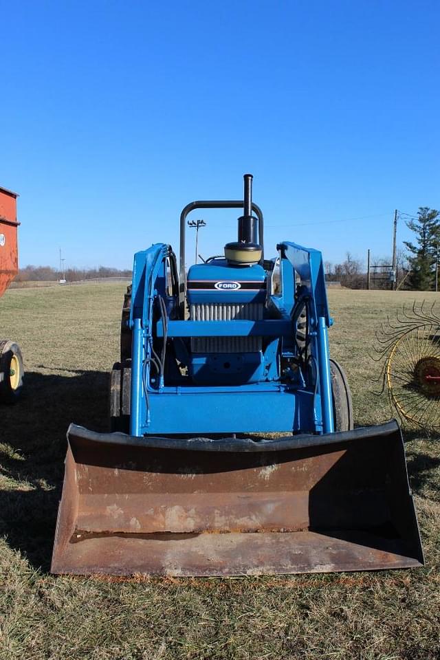 Image of Ford 5610 equipment image 1