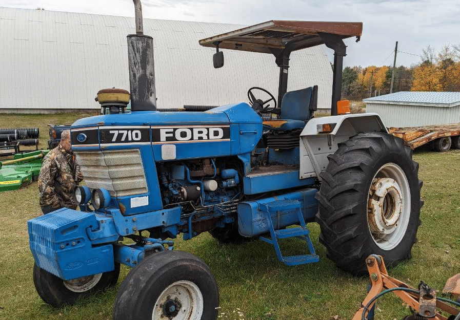 Main image Ford 7710