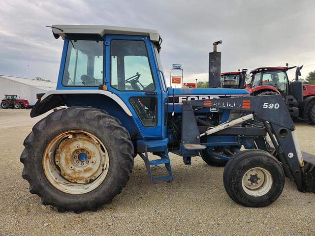 Image of Ford 7710 equipment image 3