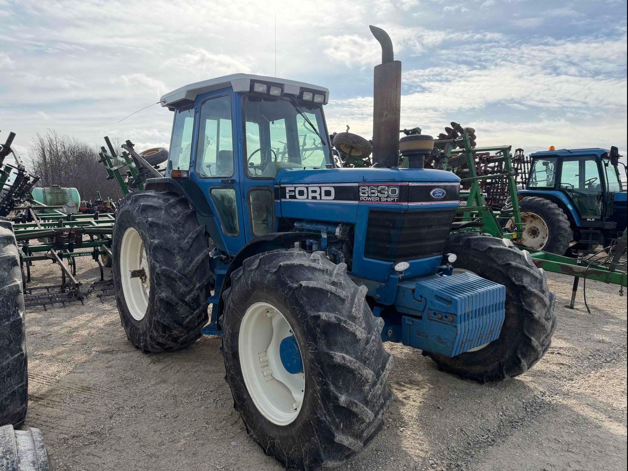 1991 Ford 8630 Equipment Image0