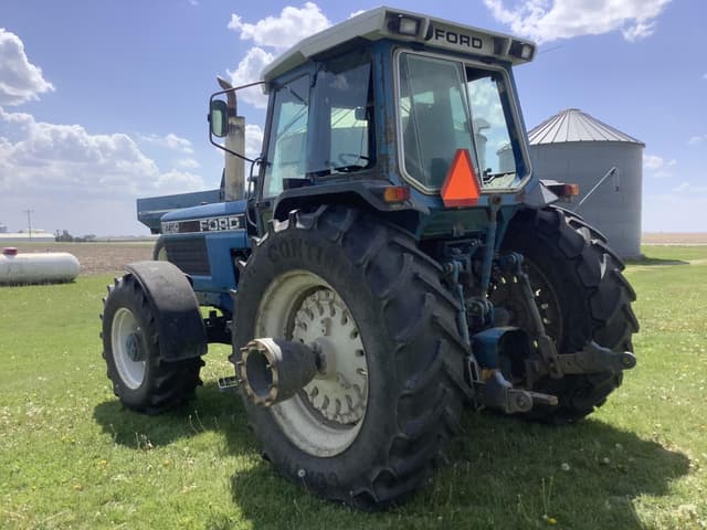 Image of Ford 8730 equipment image 3