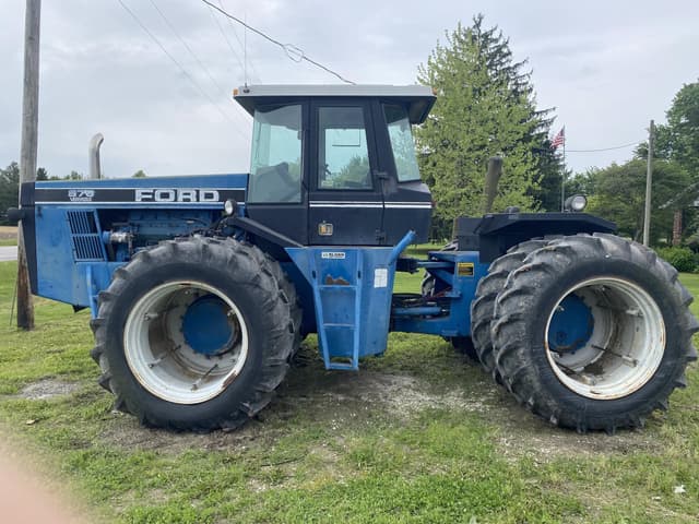 Image of Ford 876 equipment image 1