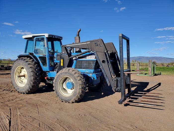 Main image Ford 8830