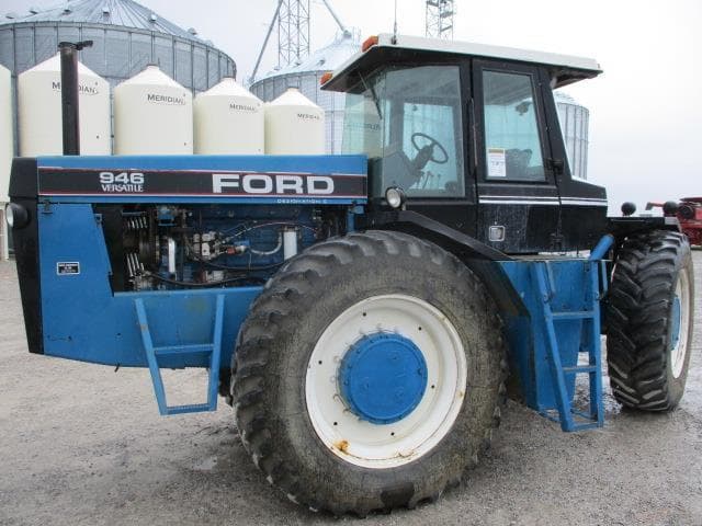 Ford 946 Tractors 300 to 424 HP for Sale | Tractor Zoom