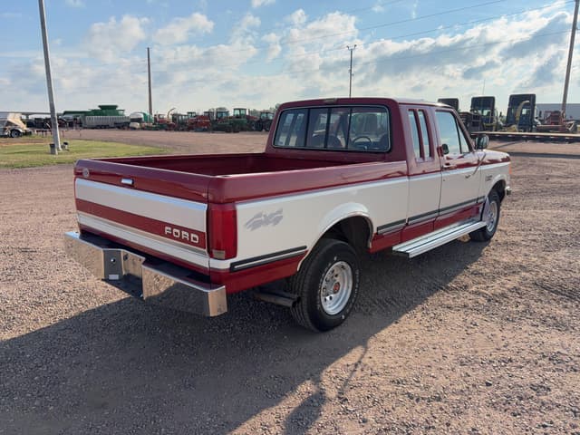 Image of Ford F-150 equipment image 2