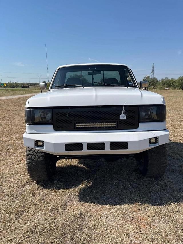 Image of Ford F-250 equipment image 1