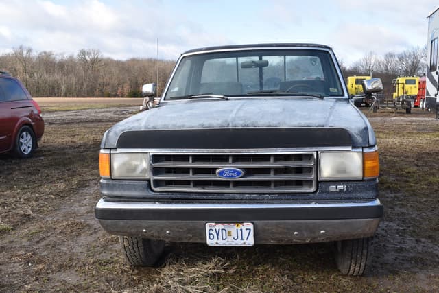 Image of Ford F-250 equipment image 1