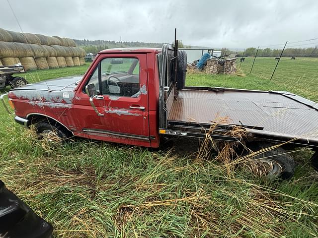 Image of Ford F-250 equipment image 1