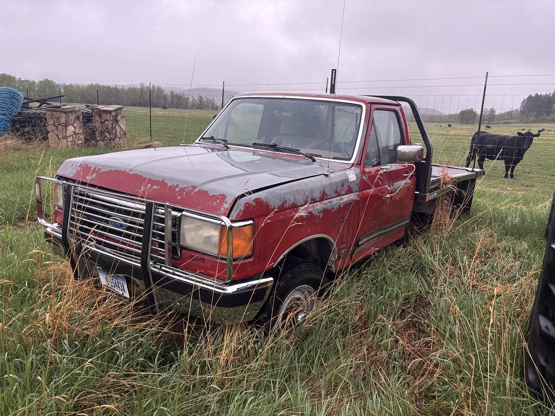 Image of Ford F-250 Primary image