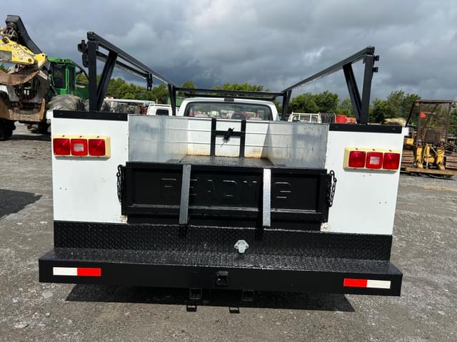 Image of Ford F-350 equipment image 4