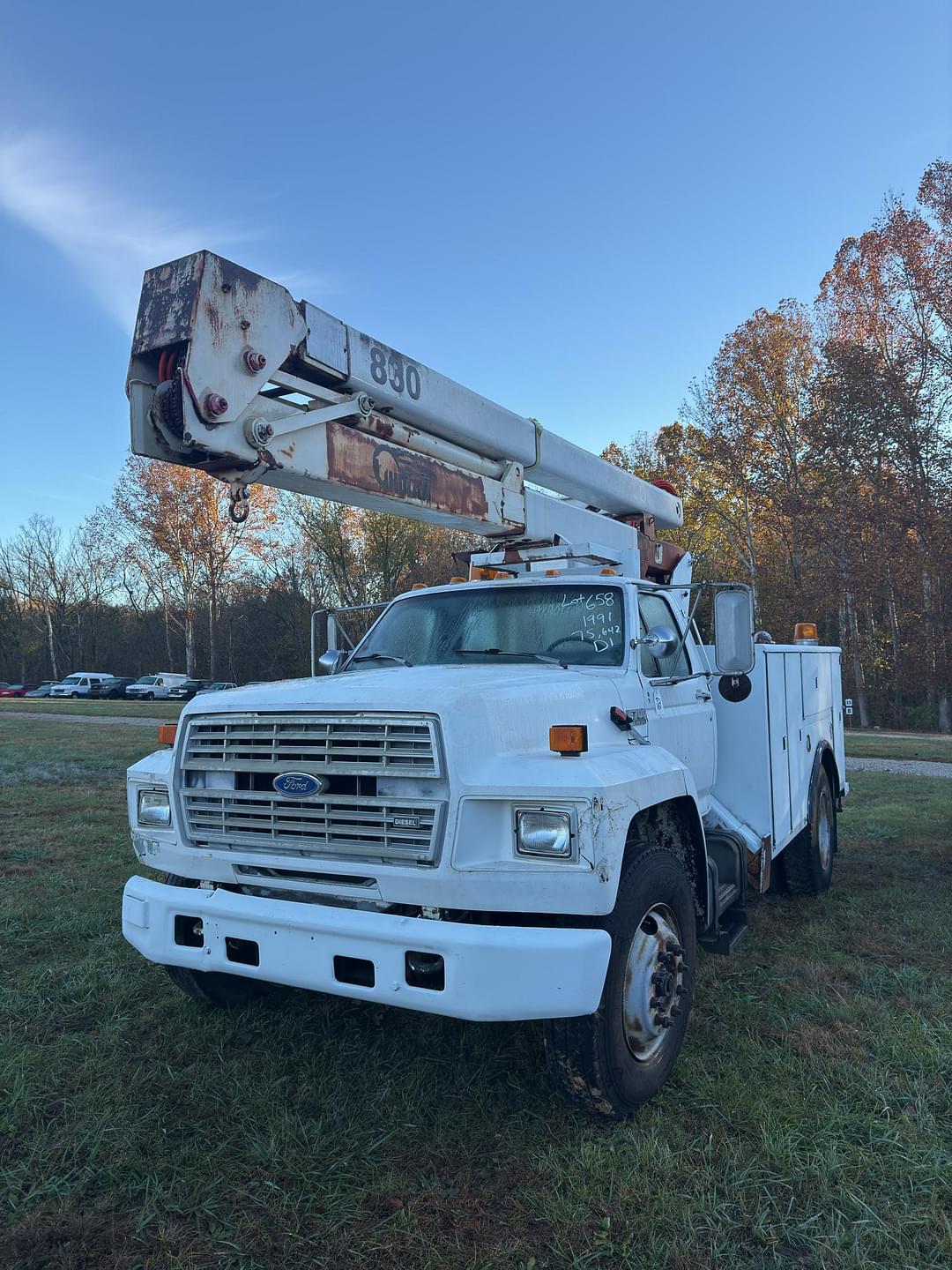 Image of Ford F-700 Primary image