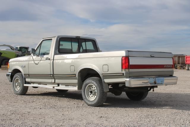 Image of Ford F-150 equipment image 2