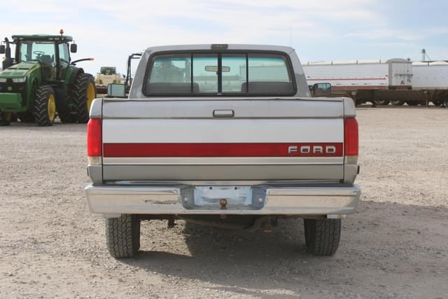 Image of Ford F-150 equipment image 3