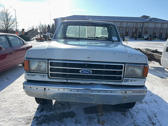 Image of Ford F-250 equipment image 1