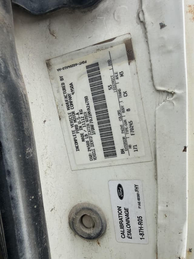Image of Ford F700 equipment image 2