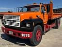 1991 Ford F-700 Image