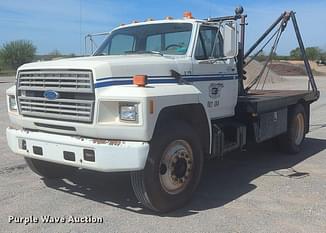1991 Ford F700 Equipment Image0